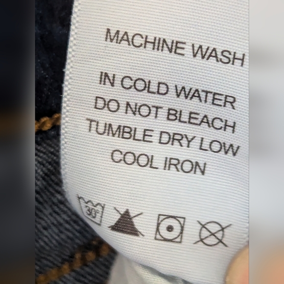 Judy Blue Los Angeles Straight Fit size 15/32, design wear fading, stretch - Picture 8 of 15